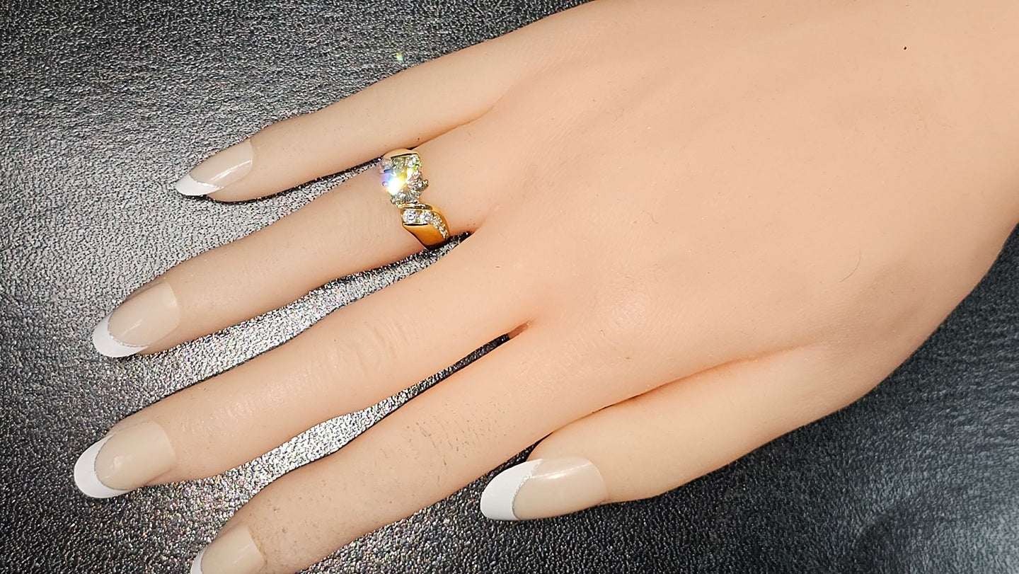 ESTATE 18K YELLOW GOLD 1.11 ct CENTER DIAMOND ENGAGEMENT RING 7.1 GR Size 6