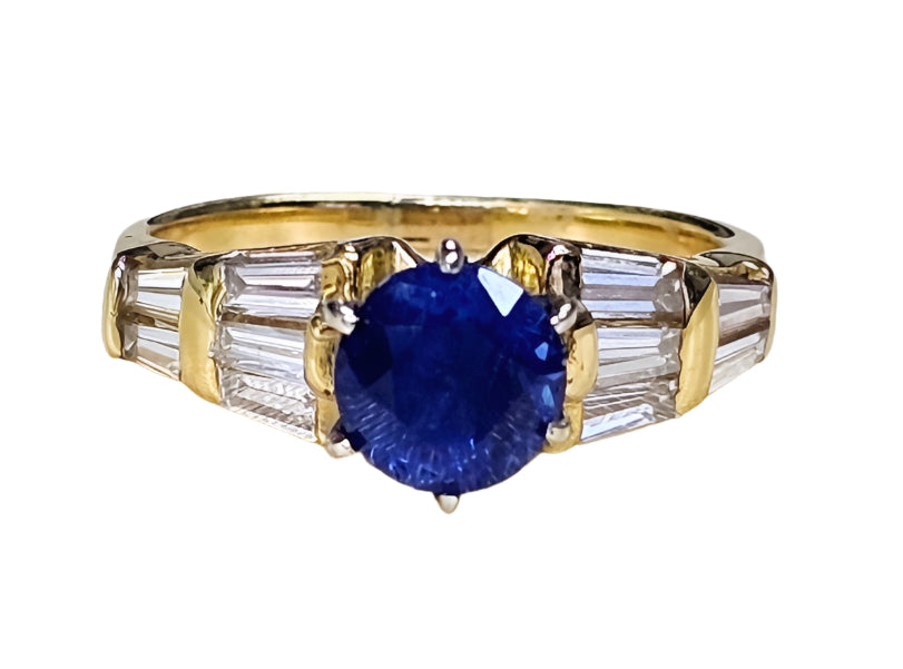 ROUND BLUE KYANITE BAGUETTE DIAMONDS RING 18k Yellow Gold, Size 6