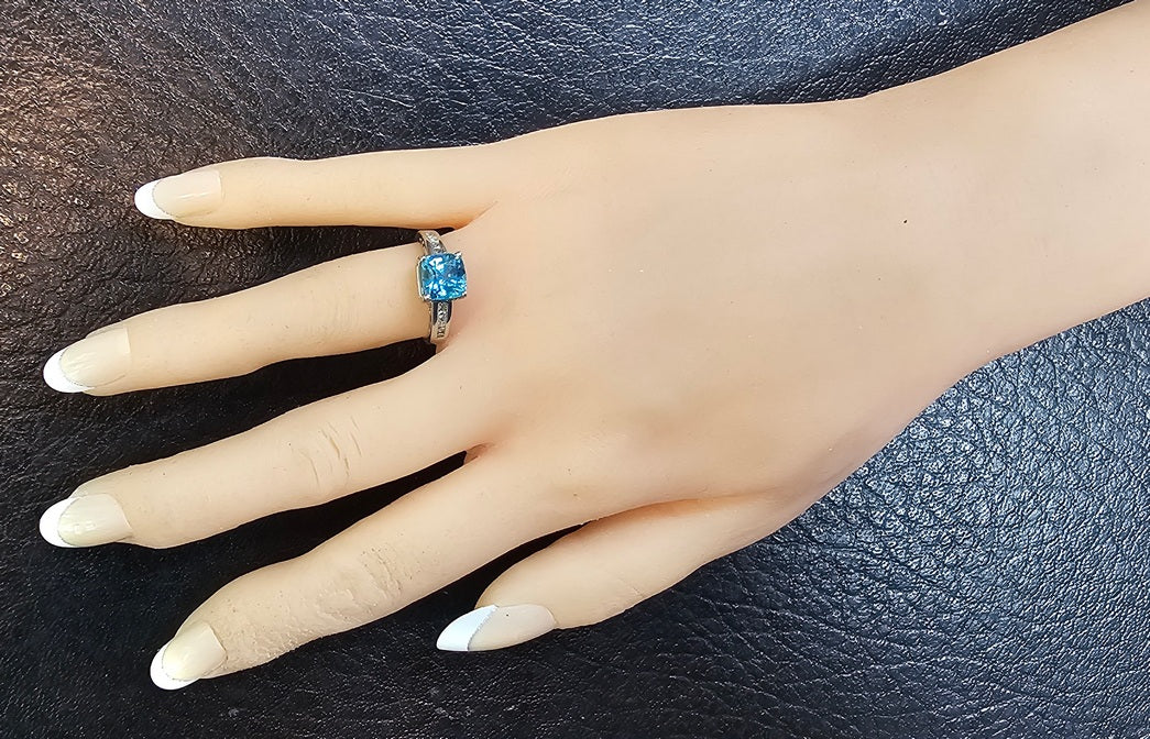 Gorgeous ~4 carats Cushion Blue Zircon Princess Diamond Ring 14k White Gold