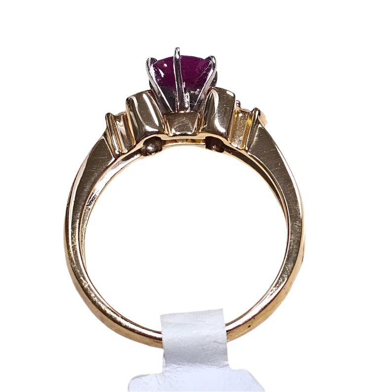 Beautiful Natural RUBY Baguette and Round Diamond Ring 14K Yellow Gold