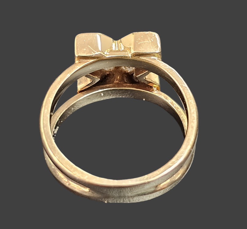 Vtg 14k Y Gold ~1/3ctw Round Brilliant Diamonds Cocktail Pinky X Ring Sz3