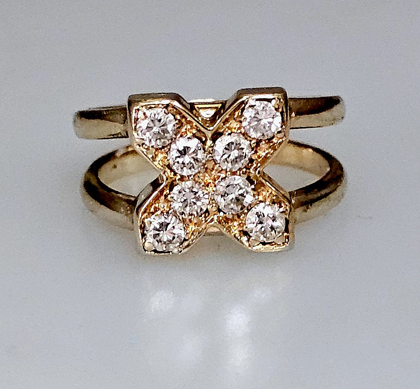 Vtg 14k Y Gold ~1/3ctw Round Brilliant Diamonds Cocktail Pinky X Ring Sz3