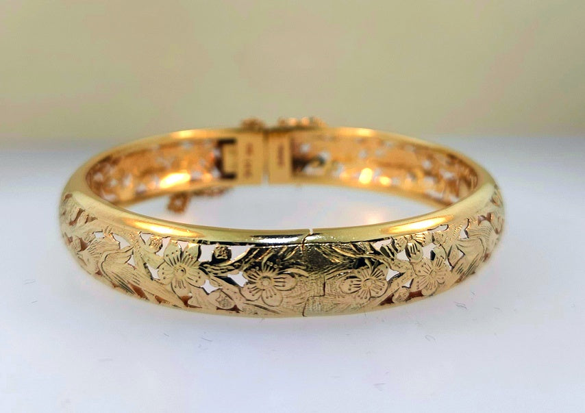 Ming's Bird in Plum 11mm Hinged 18.9g 14K Yellow Gold Bangle Bracelet 7"