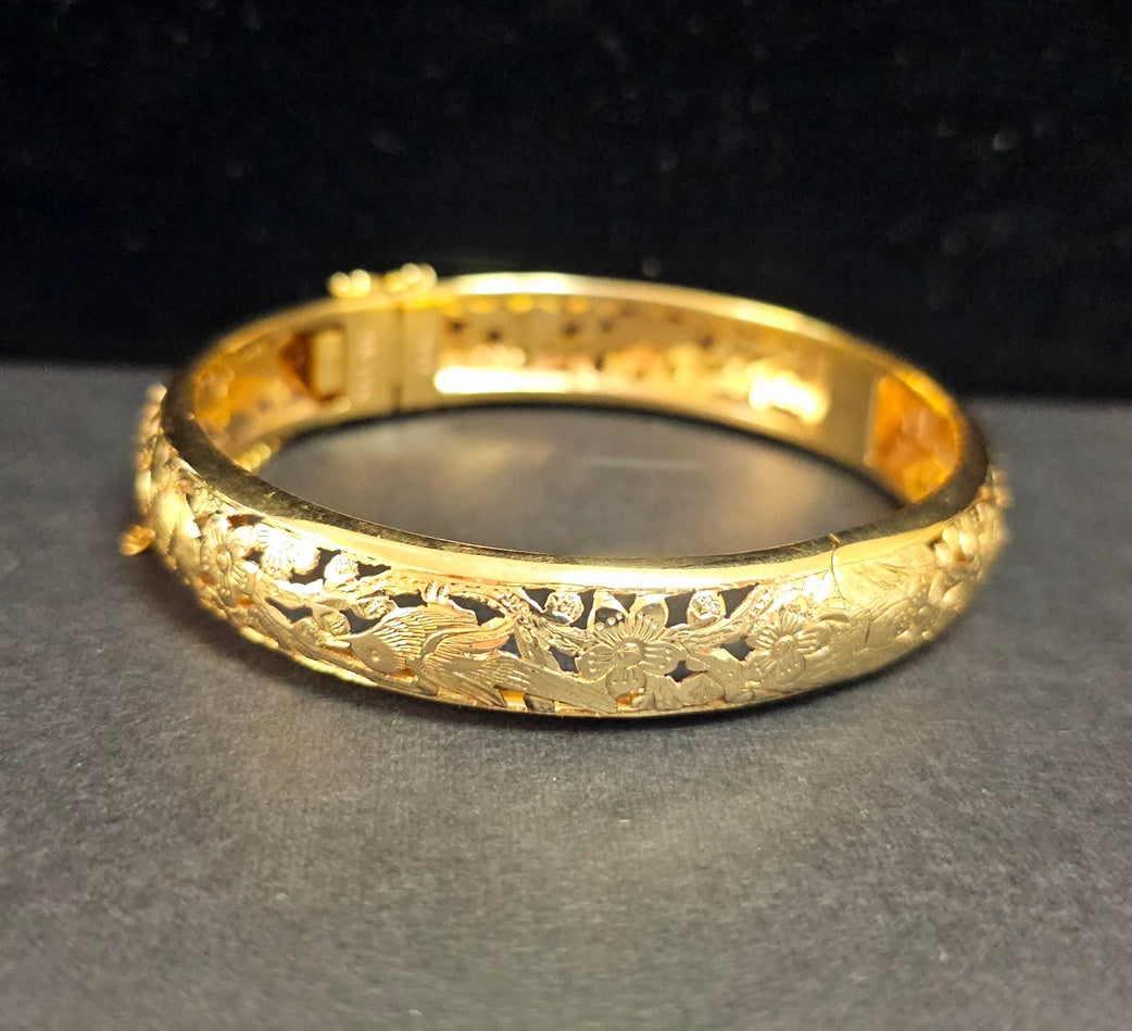 Ming's Bird in Plum 11mm Hinged 18.9g 14K Yellow Gold Bangle Bracelet 7"