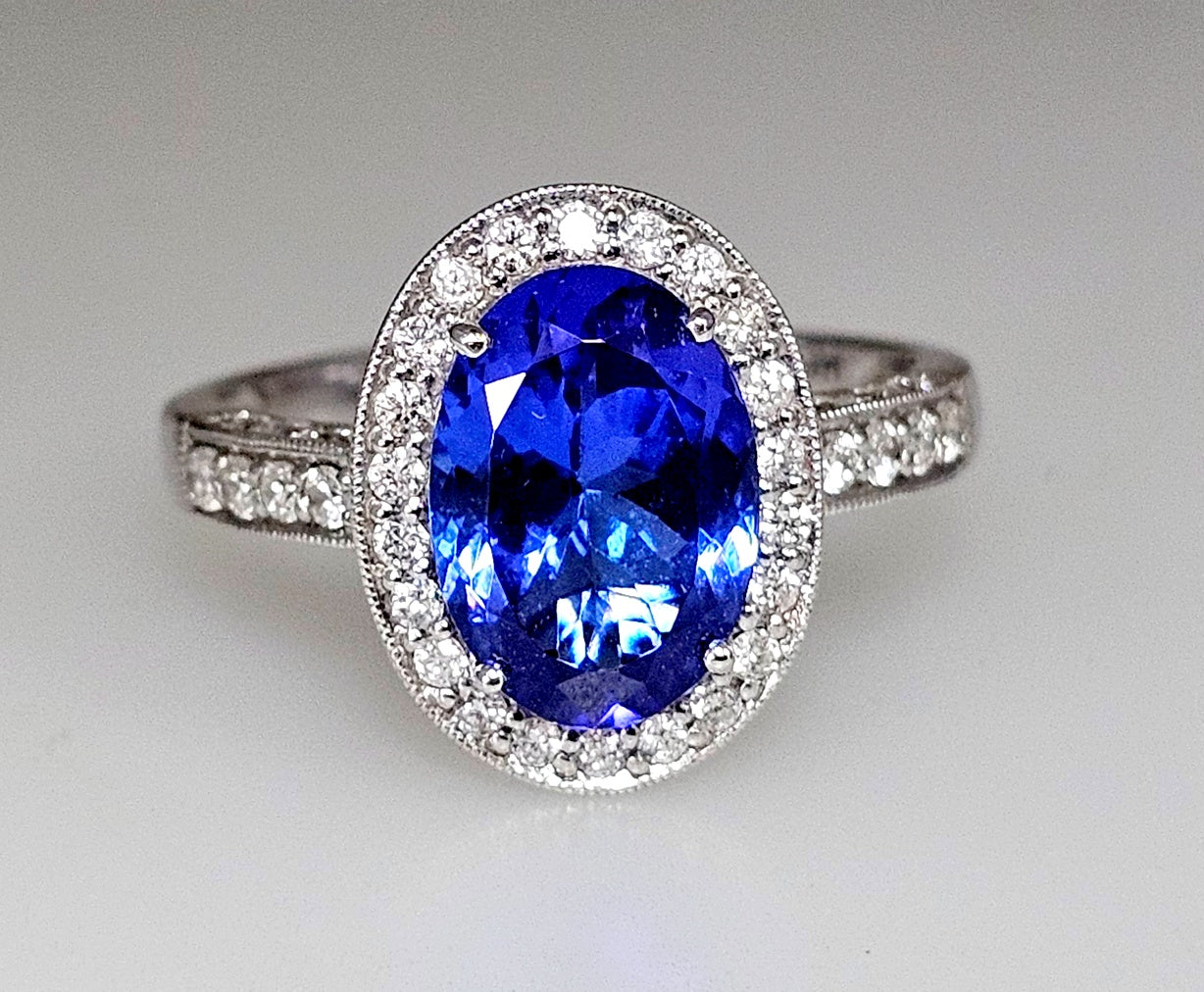 4.00 CT Oval Top Quality Tanzanite & Diamond Halo 14k White Gold Engagement Ring