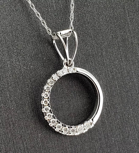 Adorable Diamond CIRCLE OF LOVE Charm Pendant Solid 14 White Gold WITHOUT CHAIN