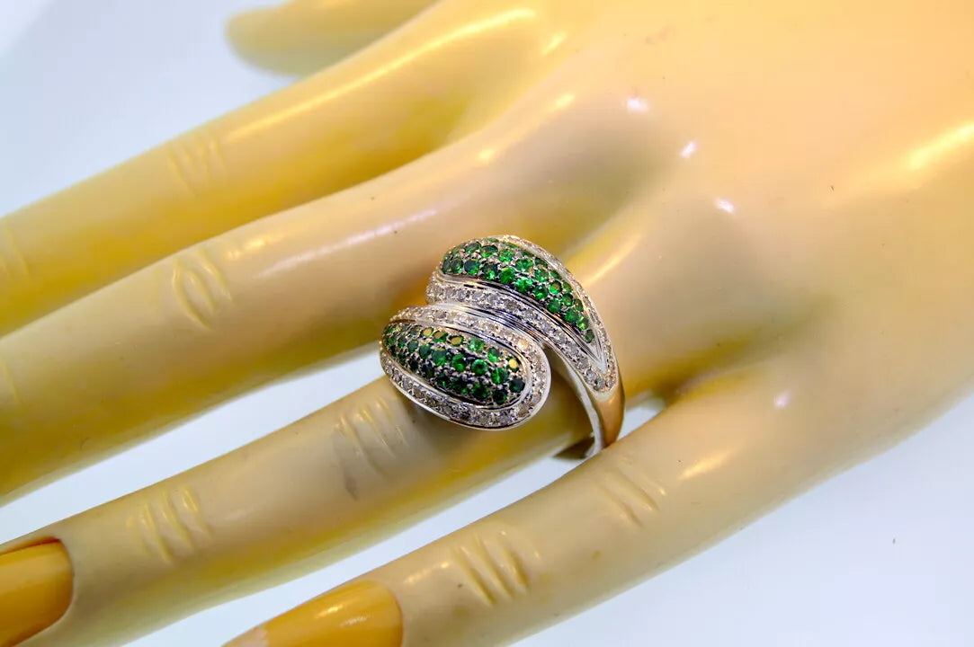 14 KT W GOLD GREEN TSAVORITE GARNETS & DIAMONDS YIN YANG BYPASS RING