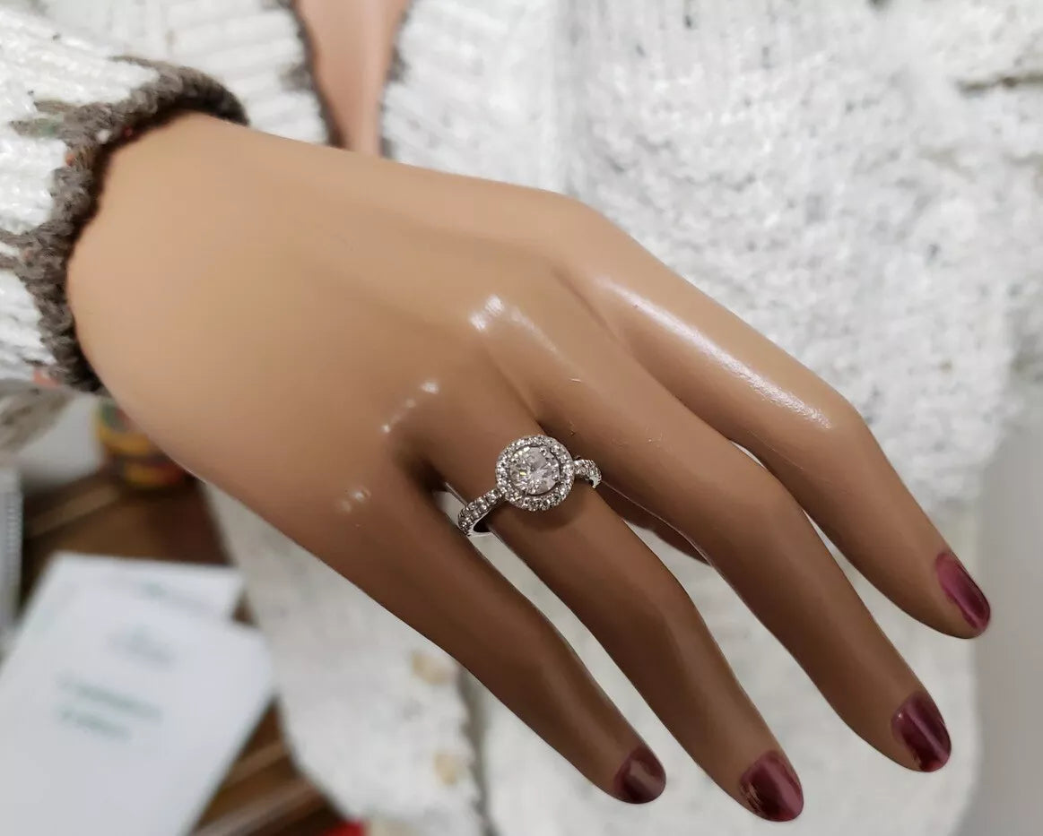 1.25 ctw 14k White Gold .71ct Round Brilliant Diamond Halo Engagement Ring Sizew 6