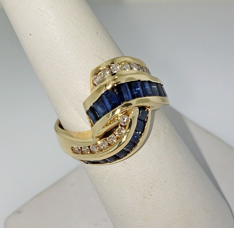 RJM 14K Yellow Gold 4.70ctw Baguette Sapphire Diamond Channel Knot Band Ring