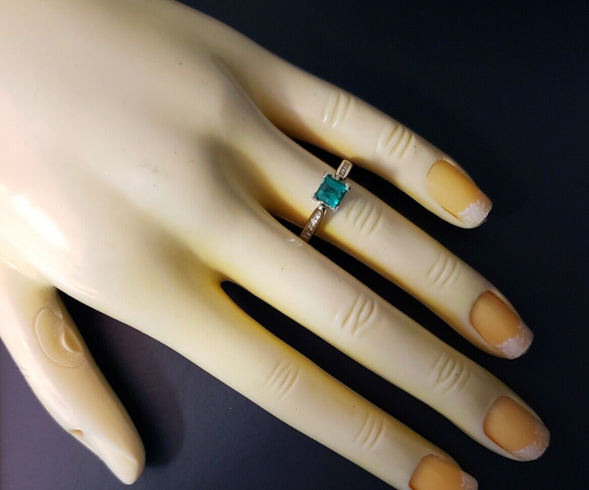 Platinum Princess Cut Green Tourmaline Diamond Ring Cocktail Engagement Size 6.5