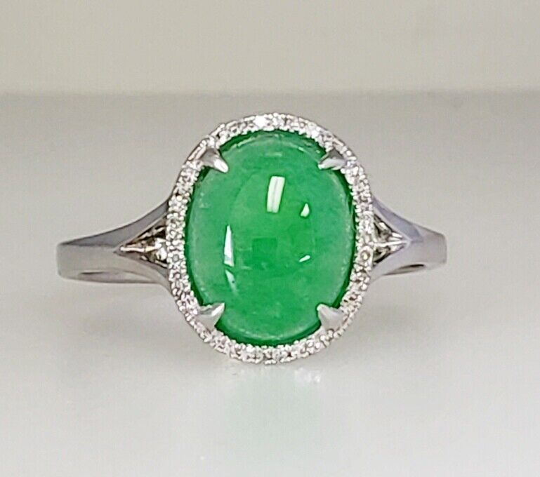Estate Vintage Green Jade Jadeite Cabochon Diamond Halo Ring 14K White Gold