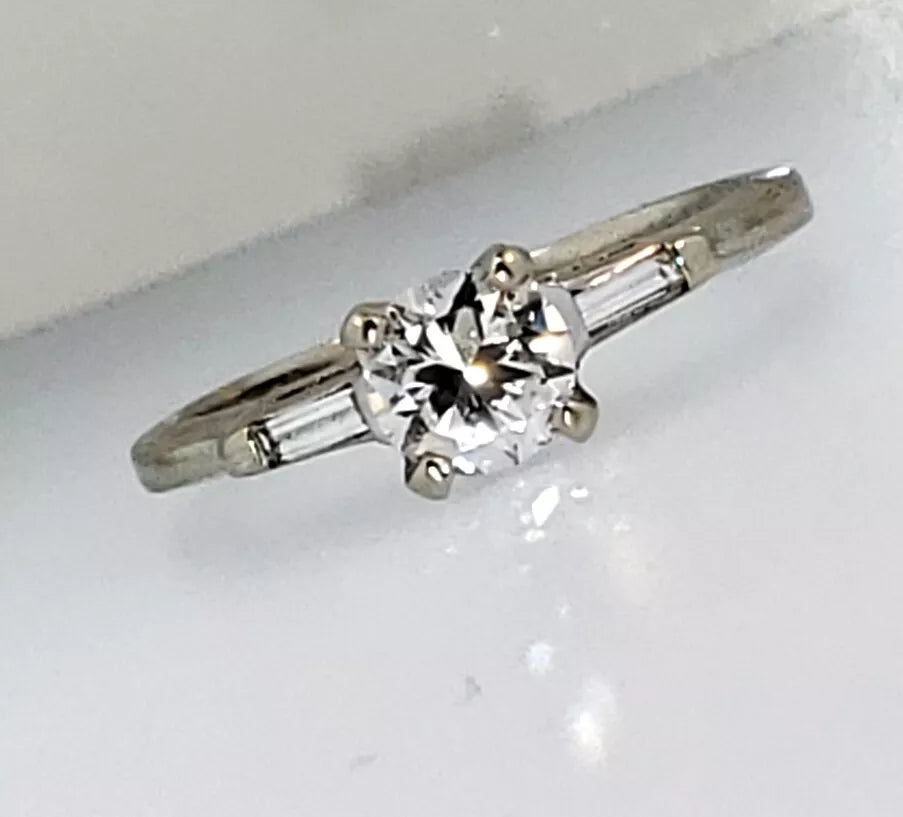 Vintage 1/2ctw Round Brilliant Cut Diamond Baguette Engagement Ring 1/2ctw Size 4.5