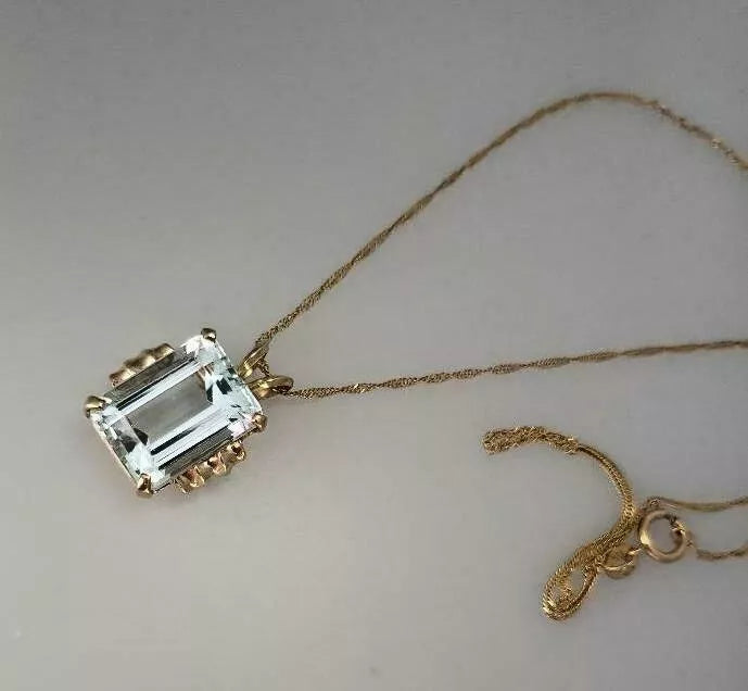 Estate Huge 14k Yellow Gold EMERALD CUT AQUAMARINE ~10ct Pendant Necklace