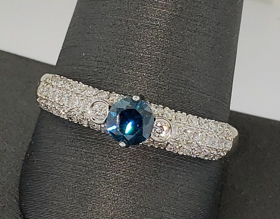 18K White Gold .45C Blue Diamond & .68CTW Diamond Sides Ring Size 11