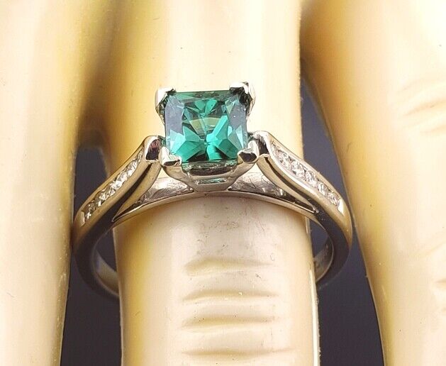 Platinum Princess Cut Green Tourmaline Diamond Ring Cocktail Engagement Size 6.5