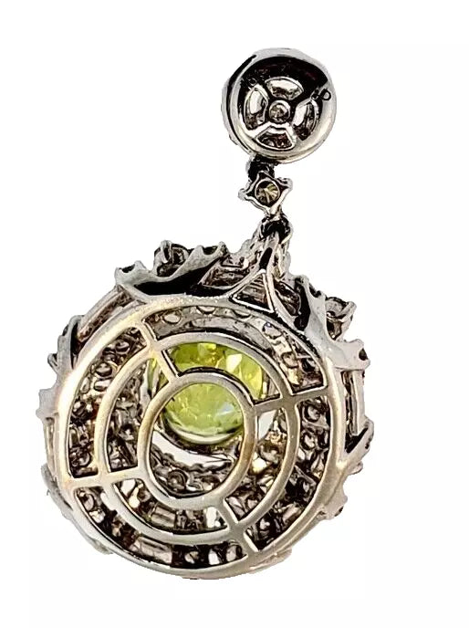 Estate 2.50 CT OVAL SPHENE, ROUND BAGUETTE DIAMONDS 18K W GOLD PENDANT