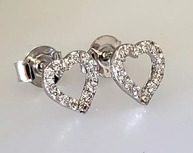 Heart Stud Earring with Diamond in 14k White Gold (D .19ctw)