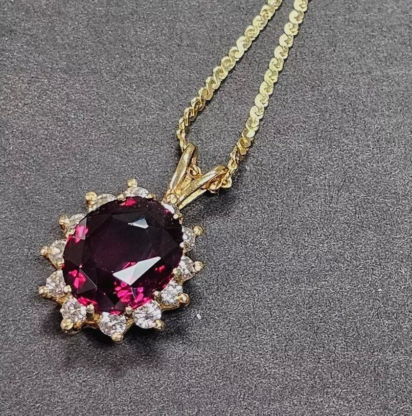 Estate ~4.00 CT OVAL GARNET ROUND DIAMONDS HALO 14K YELLOW GOLD PENDANT