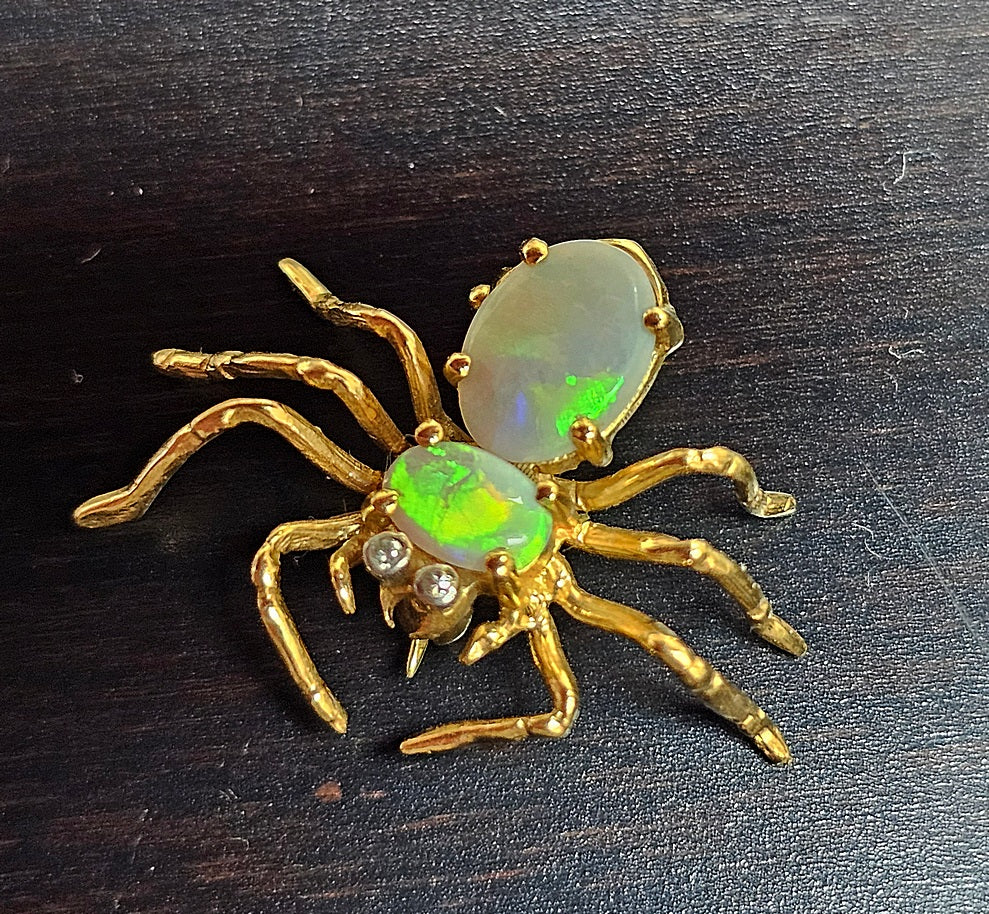 Vintage Opal And Diamonds 14K Yellow Gold Spider Brooch Pin Pendant Tie-Tack