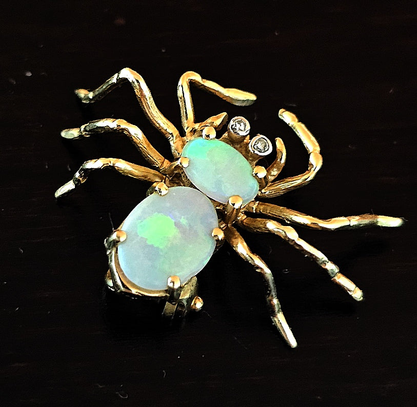 Vintage Opal And Diamonds 14K Yellow Gold Spider Brooch Pin Pendant Tie-Tack