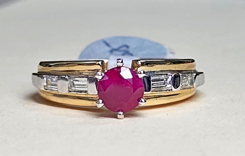 Round Red Ruby 1.00 ct Baguette Diamond 14k Two-Tone Gold Ring Sz 6.5, 1.34ctw