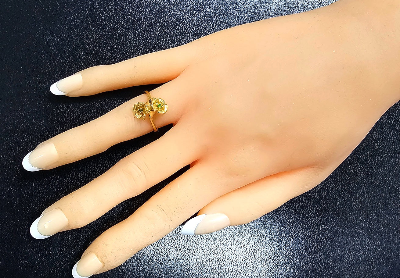 Vintage 14k Yellow Gold Natural Green Emerald Double Flower "Toi et Moi" Ring