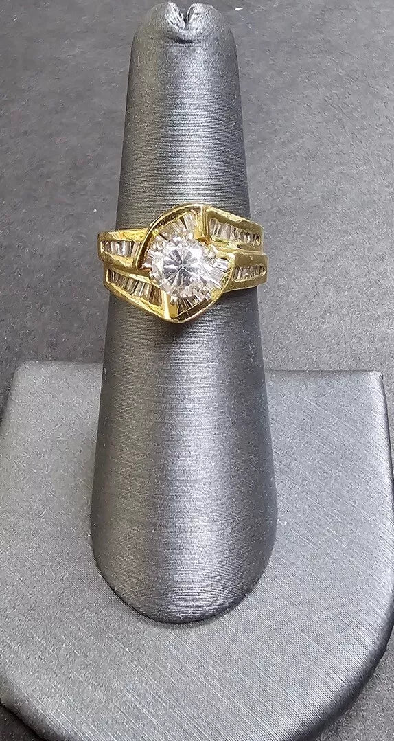 14k Yellow Gold .87ct Round Diamond & 1.00ctw baguette Engagement By-Pass Ring