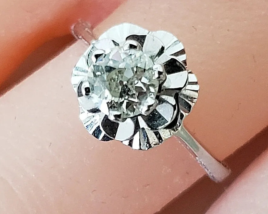 Vintage .58 Ct Natural Old Mine Diamond Flower Buttercup Solitaire Ring 14k WG