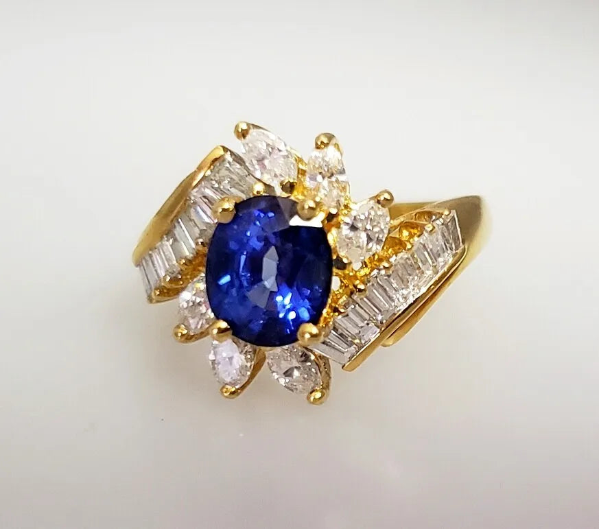 vtg 18k Y GOLD 1.30ct OVAL BLUE SAPPHIRE 1.00ct BAGUETTE & MARQUISE DIAMOND RING