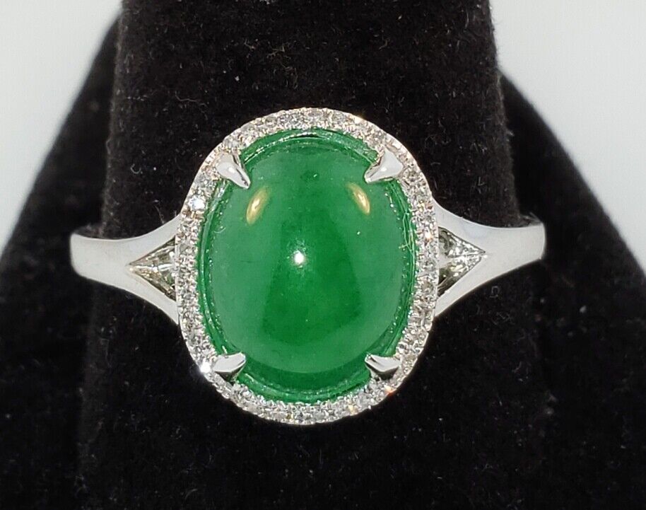 Estate Vintage Green Jade Jadeite Cabochon Diamond Halo Ring 14K White Gold
