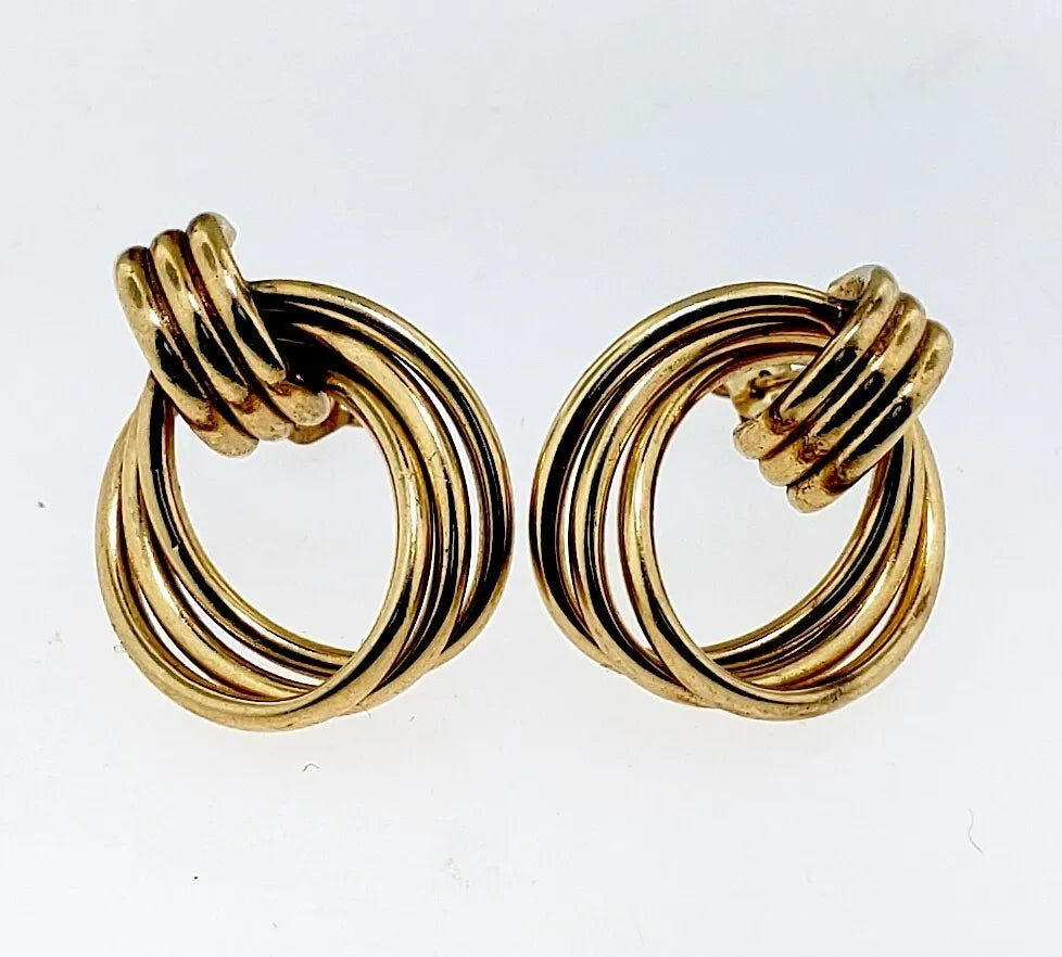 Have one to sell? Sell now 14K Gold Ribbed Twist Oval Earrings Tubular