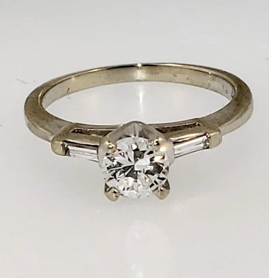 Vintage 1/2ctw Round Brilliant Cut Diamond Baguette Engagement Ring 1/2ctw Size 4.5