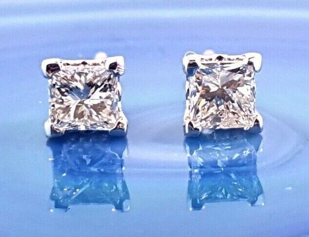 Pair of .52 ctw Diamond Stud Earrings 14k White Gold EF SI2 1/4ct Each Free Ship